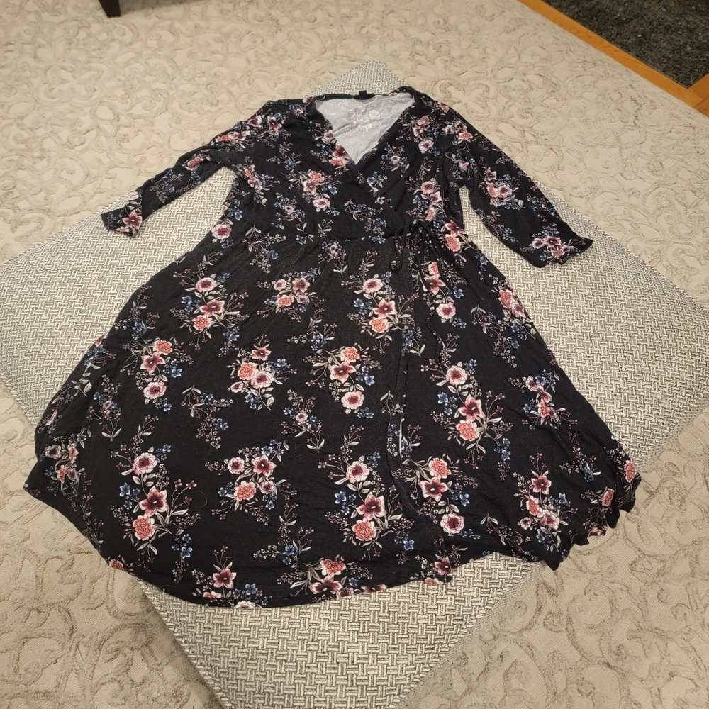 Torrid size 1 faux wrap dress
